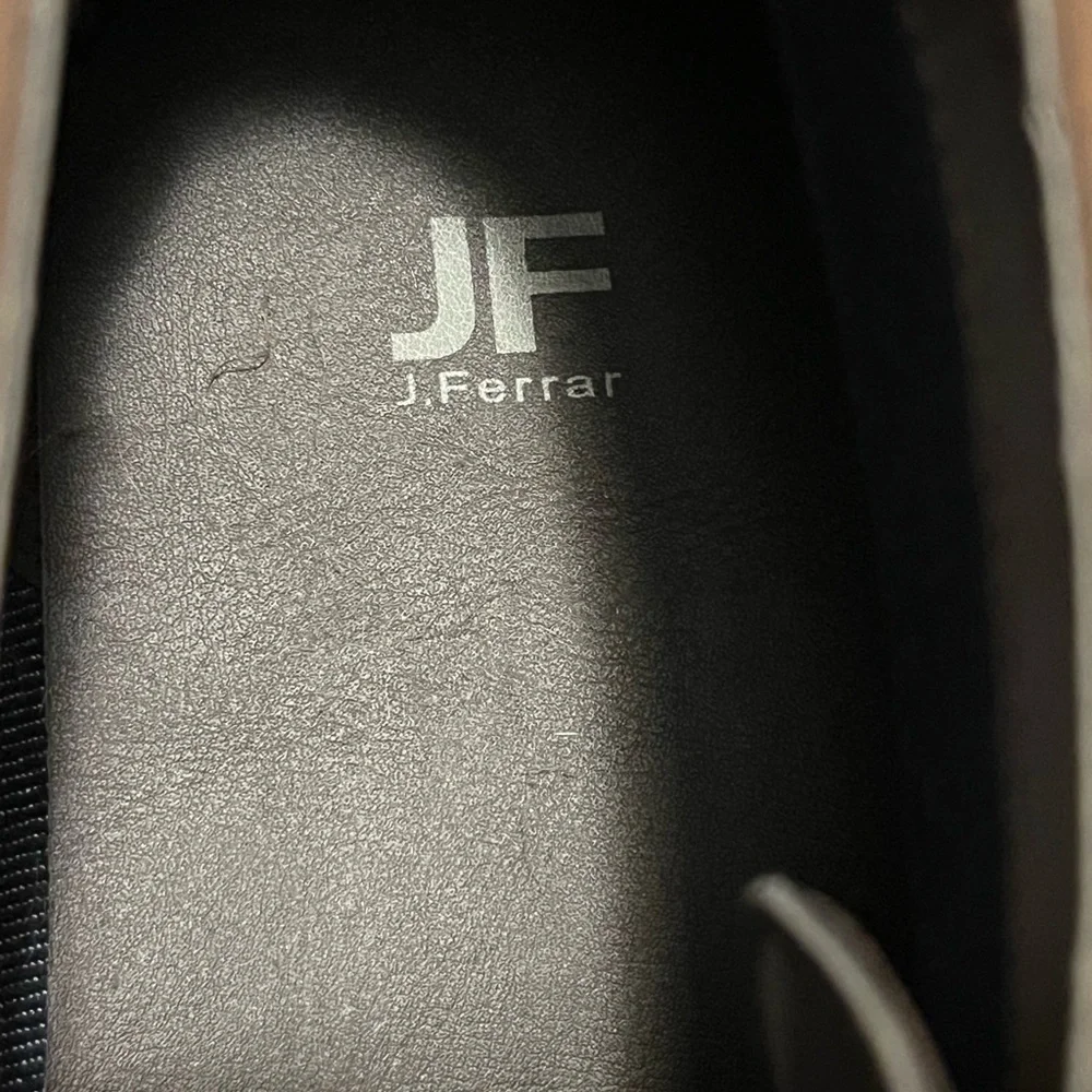 J. Ferrar Men's Chukka Dress Boots